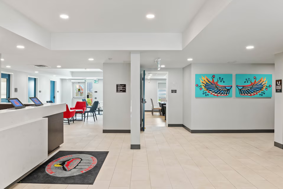 Studio 6 Hotel - project image 2